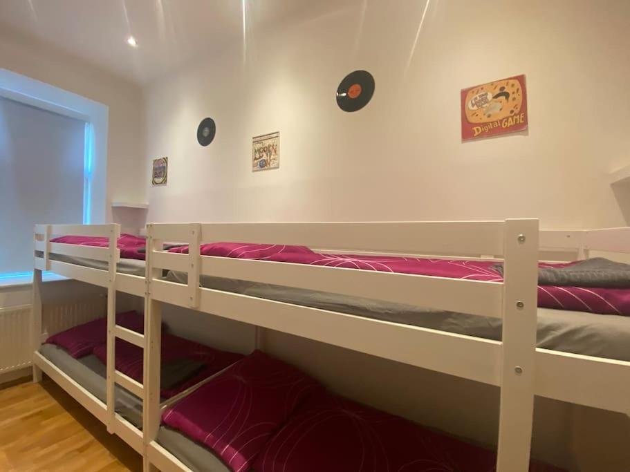 Cozy Appartm With + Airport/City Center Connection Leilighet Wien Eksteriør bilde