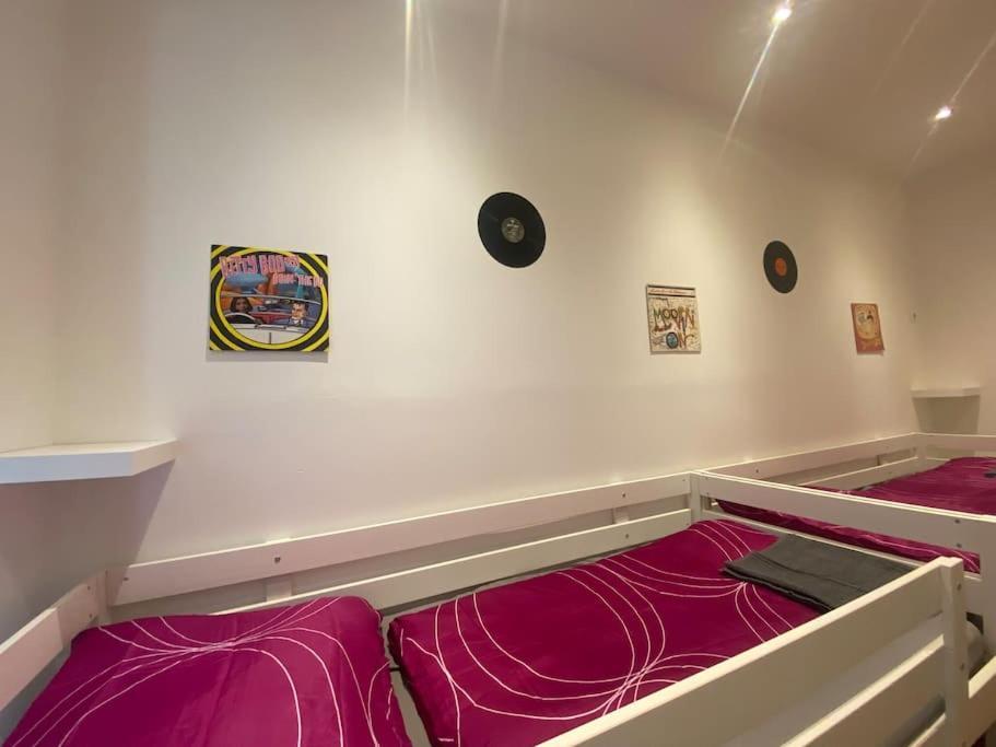 Cozy Appartm With + Airport/City Center Connection Leilighet Wien Eksteriør bilde